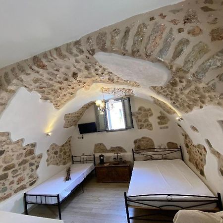 Καμάρα Χωριό Φοινίκι , Kamara Finiki Village Moláoi Eksteriør billede